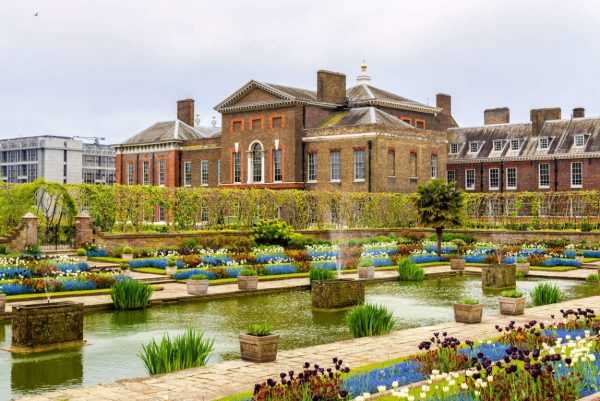 Entrada al Palacio de Kensington